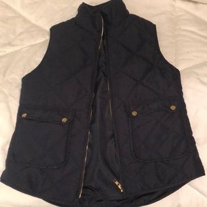 cute vest!!